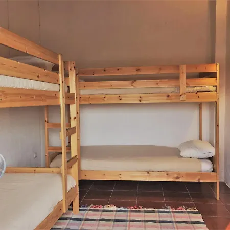 Homestay O Casal Das Loureiras *